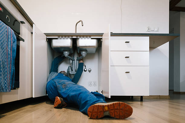 Professional Drain Cleaning technician working in Ransom, KY